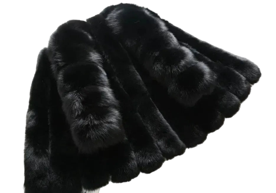 Veste courte et élégante en fausse fourrure pour femme (automne) : couleur unie, coupe oversize, manches longues bouffantes ; un modèle coupe-vent, léger et chaud, idéal pour les trajets quotidiens, les promenades en ville et les rendez-vous au café.