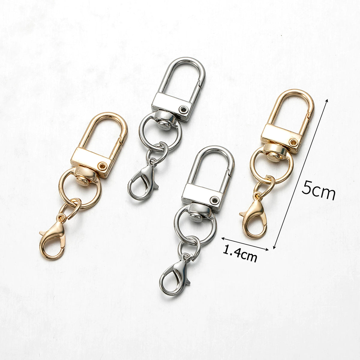 Lot de porte-clés colorés avec fermoirs mousquetons et chaînettes pour la création de bijoux DIY, crochets pour porte-clés et attaches pour sacs.