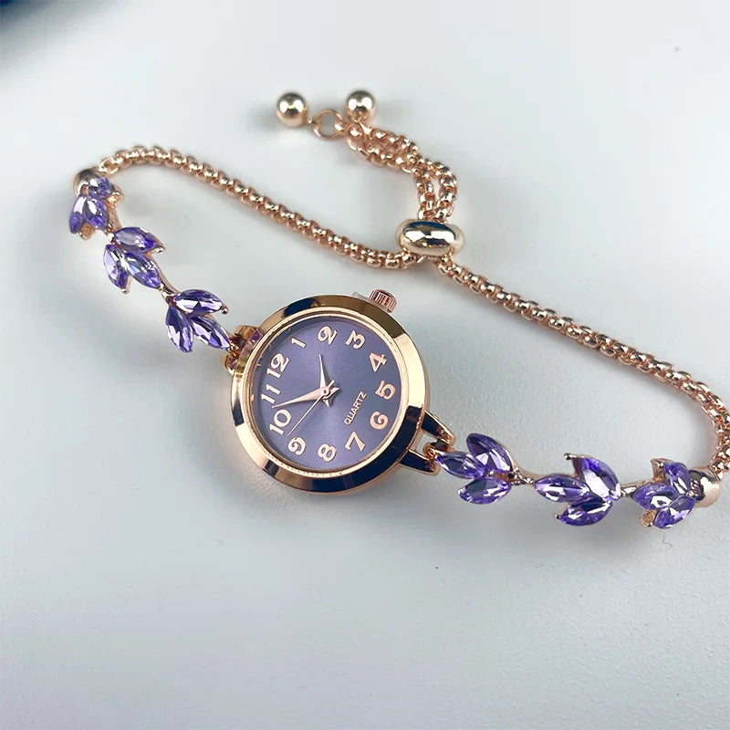 Montre élégante pour femme à quartz : boîtier rond en alliage, cadran classique à chiffres arabes, bracelet tendance orné de diamants et aiguilles en forme de feuille.