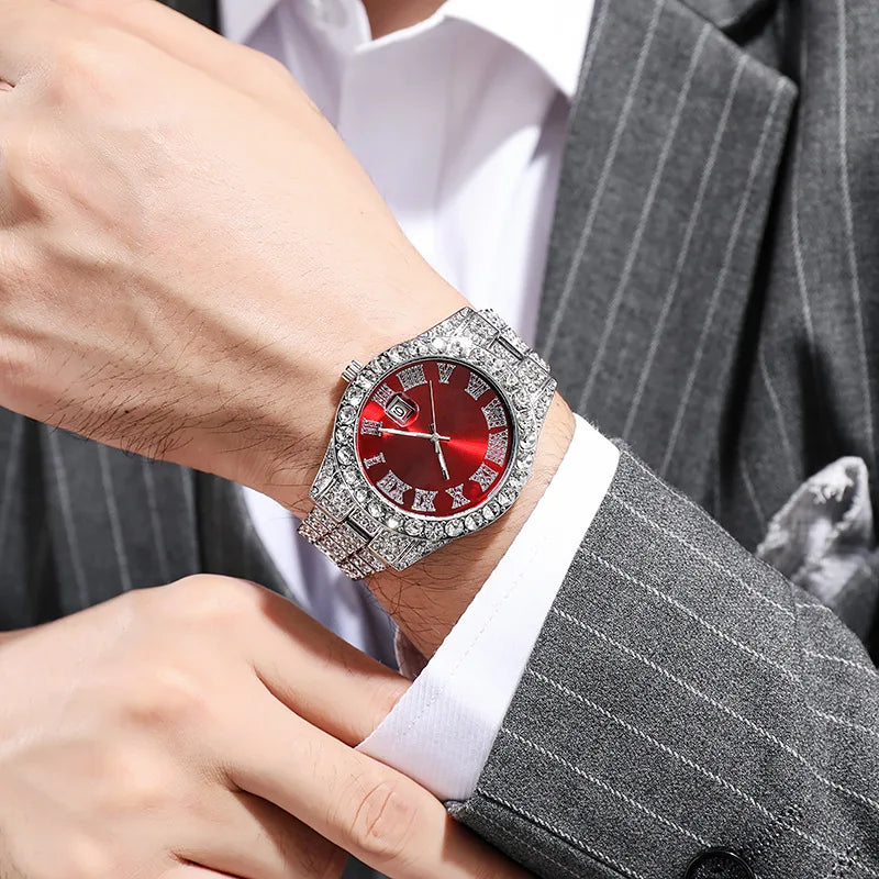 Montre-bracelet pour homme style luxe et hip-hop : cadran à chiffres romains, affichage de la date entouré de strass, mouvement à quartz (style business).